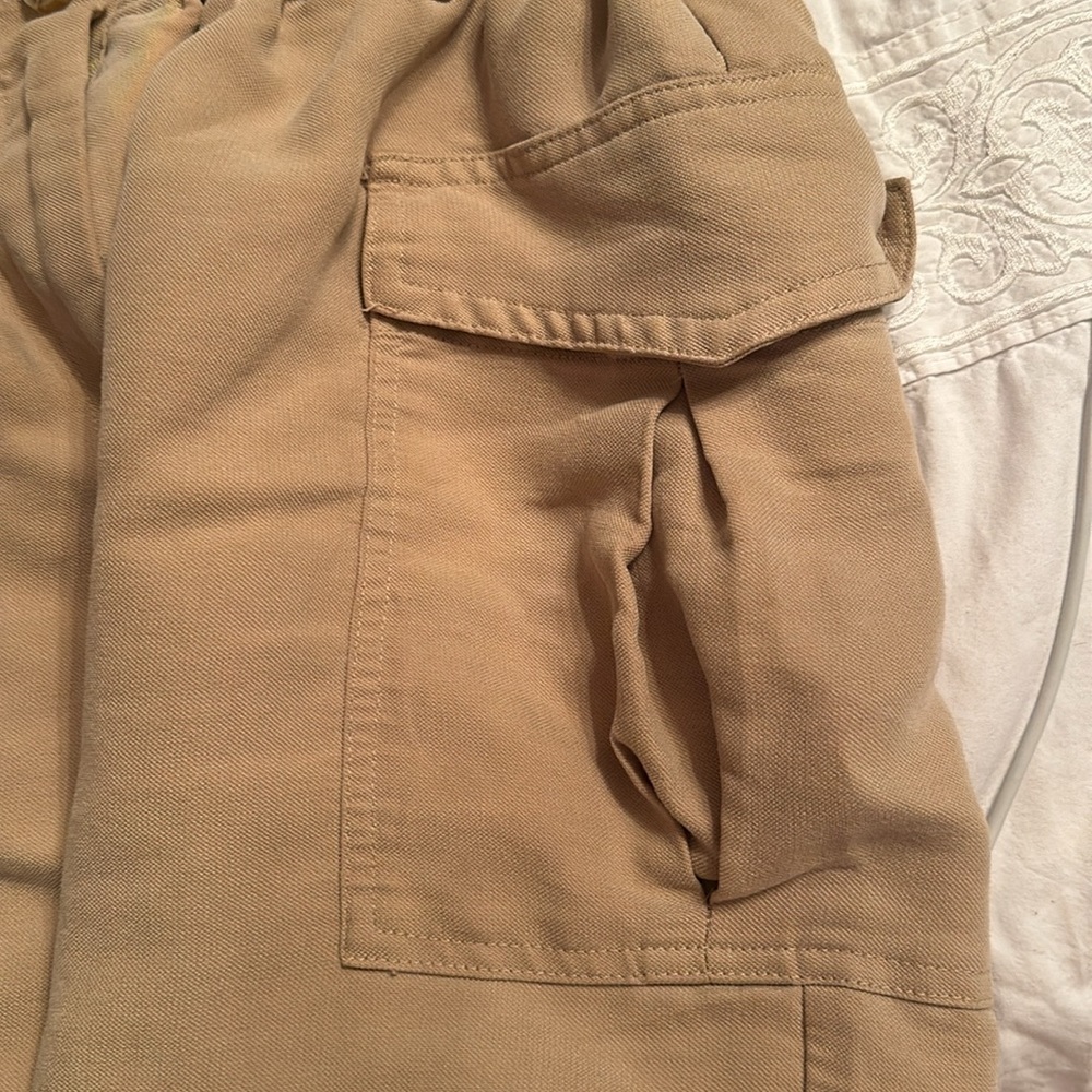 Lulus short - Picture 4 of 5